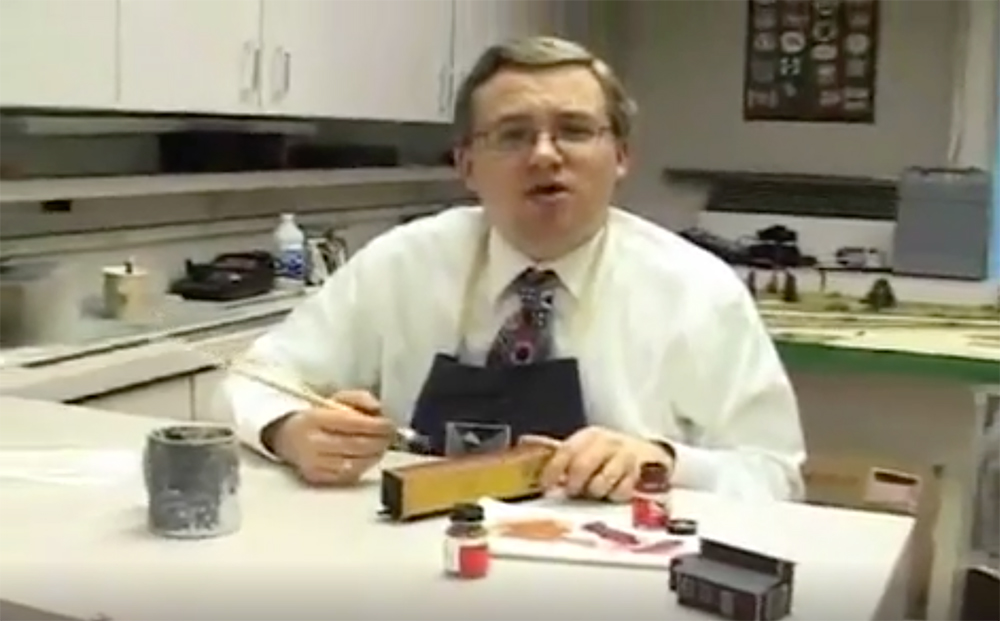 Modeler's spotlight video for November 5, 2009 -- Inside Cody's Office