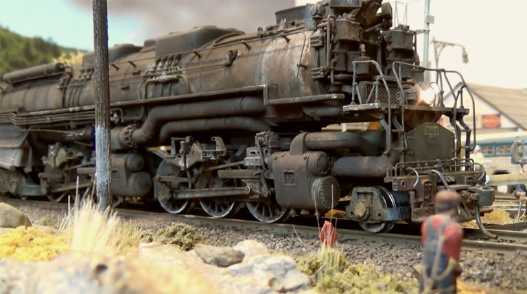 User video: HO scale Allegheny Blue-Ridge Virginian steam locomotive ...