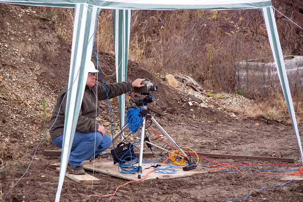 Video cameras for tank car rollover test