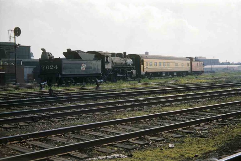 Transferring a transcontinental sleeper | Classic Trains Magazine