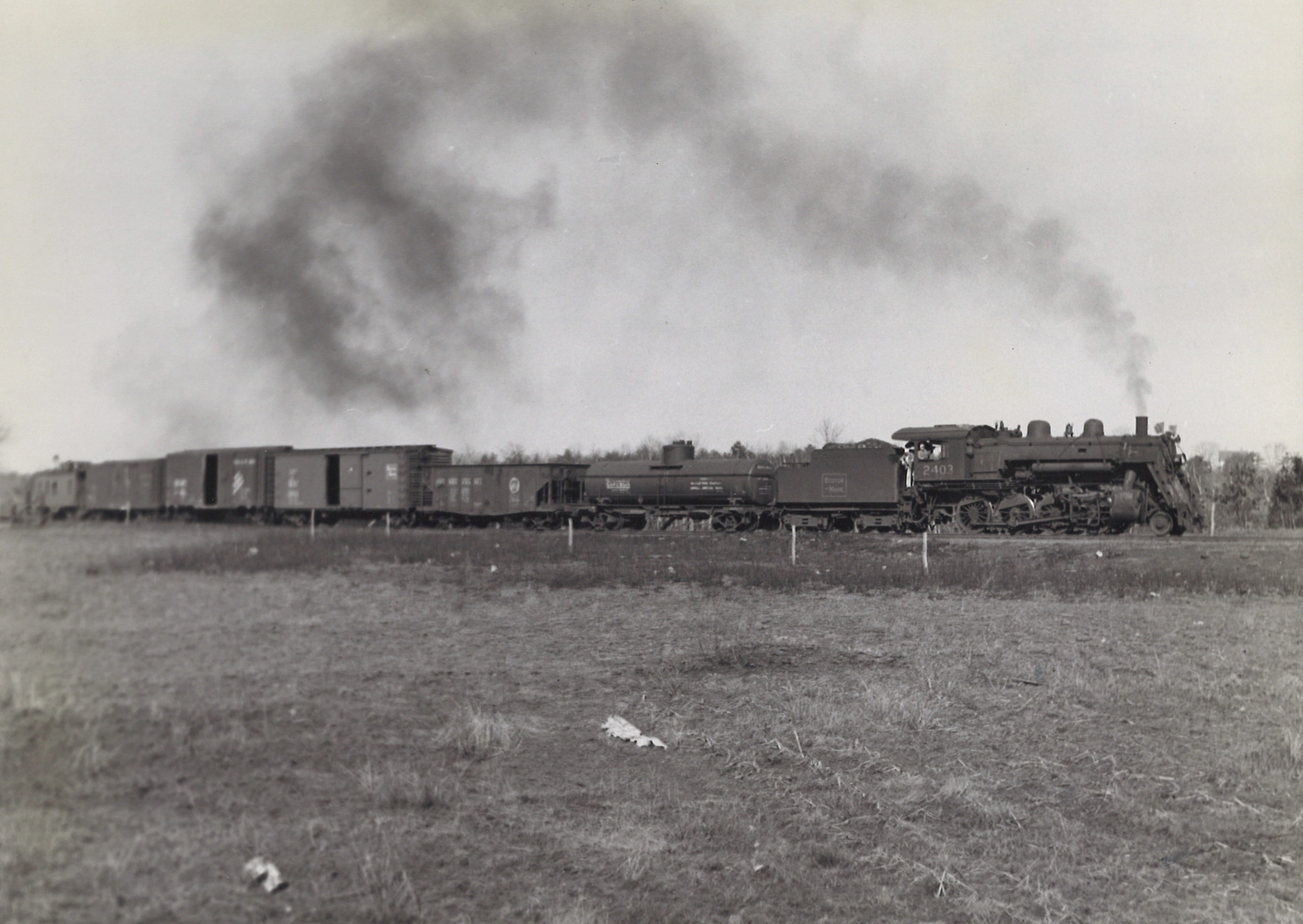 Boston & Maine transition-era, freight train photo gallery ...