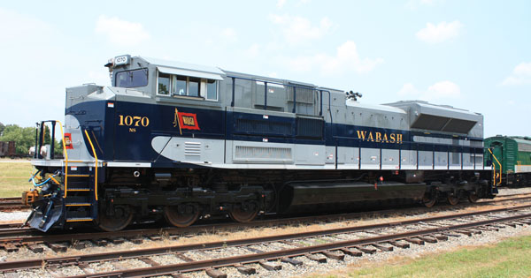 Bachmann HO scale Electro-Motive Division SD70ACe diesel locomotive. Prototype photo shown.