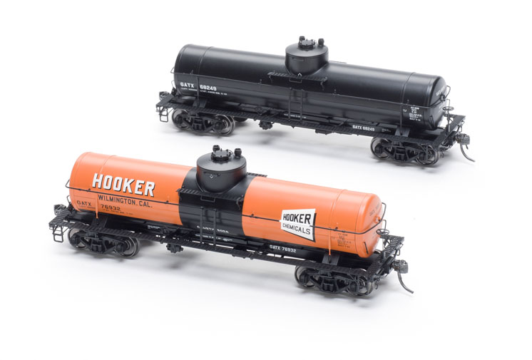 Tangent Scale Models HO scale General American 1948-design 8,000-gallon welded general service tank car
