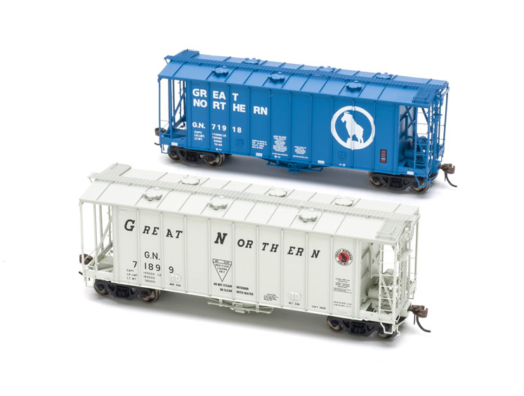 Athearn Trains HO scale GATX 2600 Airslide covered hoppers