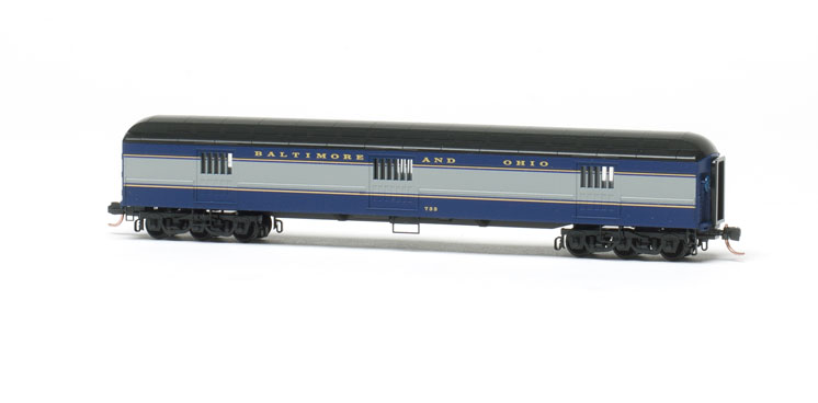 Micro-Trains Line Co. N scale 70-foot heavyweight horse car