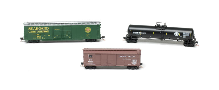Micro-Trains Line Co. N scale assorted freight cars