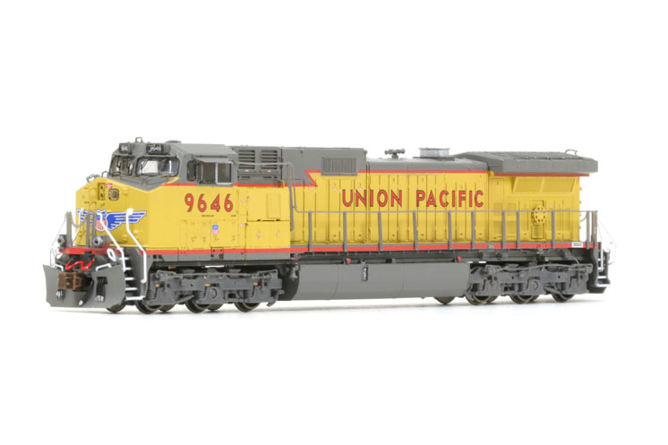 ScaleTrains.com N scale General Electric Dash 9-44CW diesel locomotive