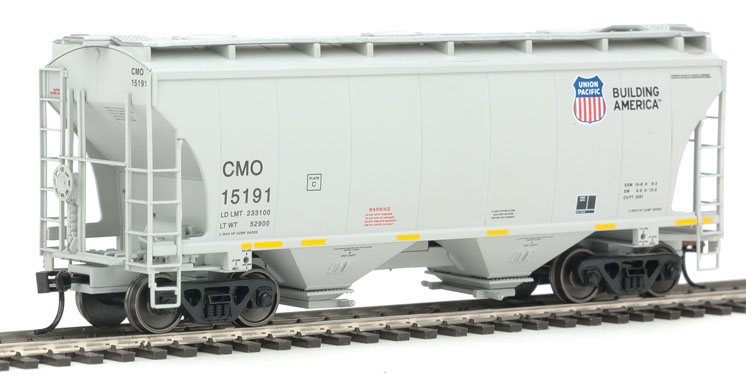 Wm. K. Walthers Inc. HO scale Trinity 3,281-cubic-foot-capacity two-bay covered hopper