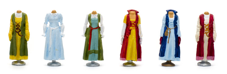 Paul M. Preiser GmbH HO scale medieval women’s clothing on dress stands