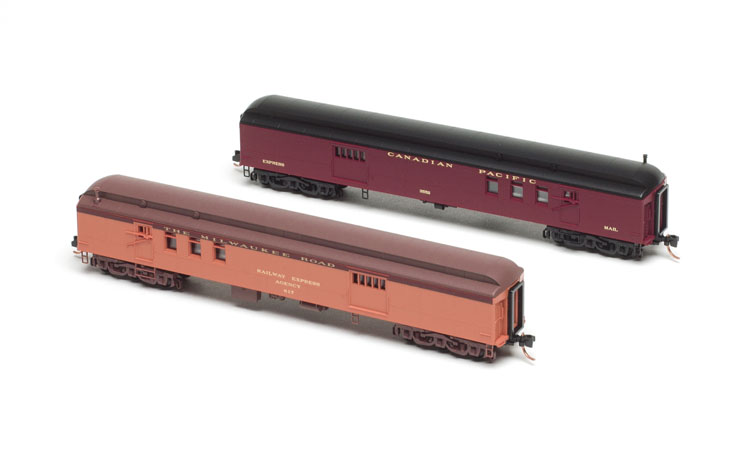 Micro-Trains Line Co. N scale 70-foot heavyweight mail baggage car