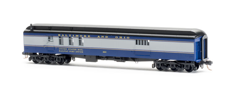 Micro-Trains Line Co. N scale 70-foot heavyweight mail-baggage car