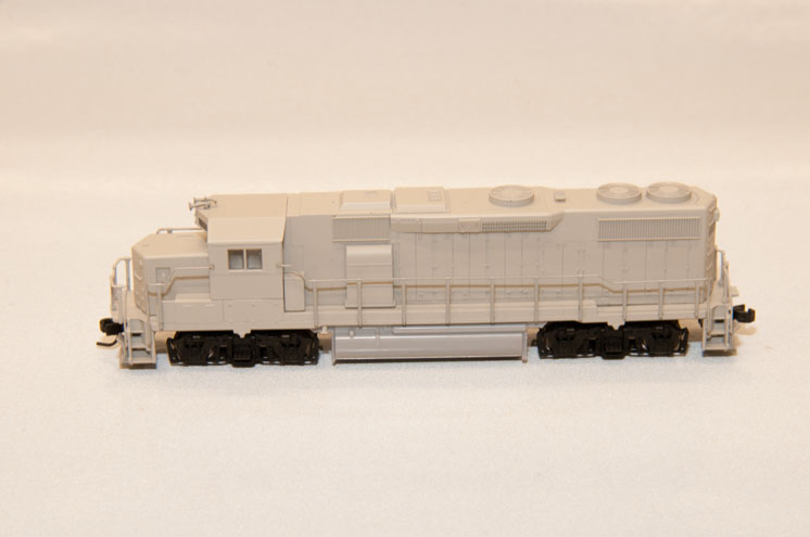 Atlas Model Railroad Co. N scale Electro-Motive Division GP39-2 diesel locomotive