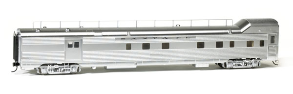 Walthers HO scale Pullman-Standard 85-foot baggage-dormitory transition car