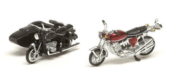 Walthers HO scale motorcycles