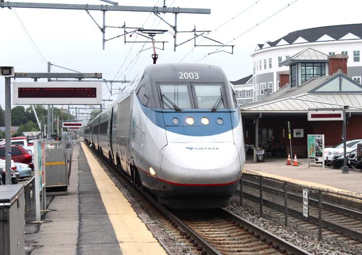 Amtrak Ceo Tells Employees Of Ridership Drops Pay Cuts Other Plans Trains Magazine