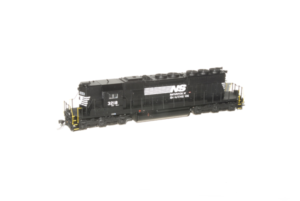 Broadway Limited Imports HO scale Electro-Motive Division SD40-2 high-hood diesel locomotive