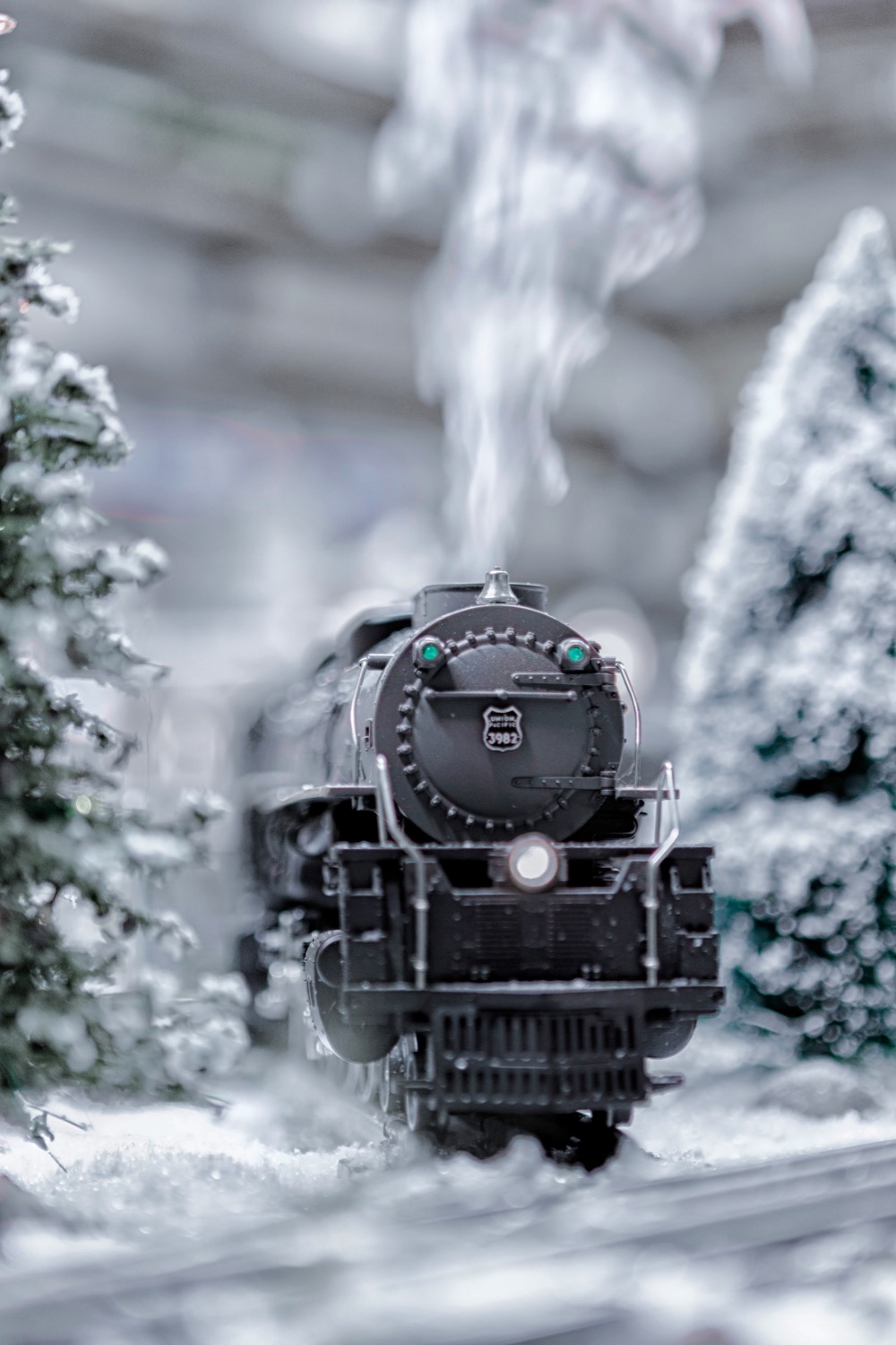 o gauge winter scenery