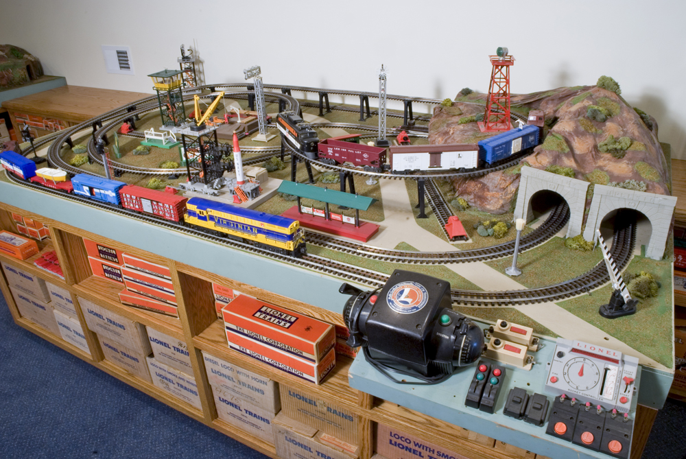 Walt Downer's collection of Lionel Factory Layouts