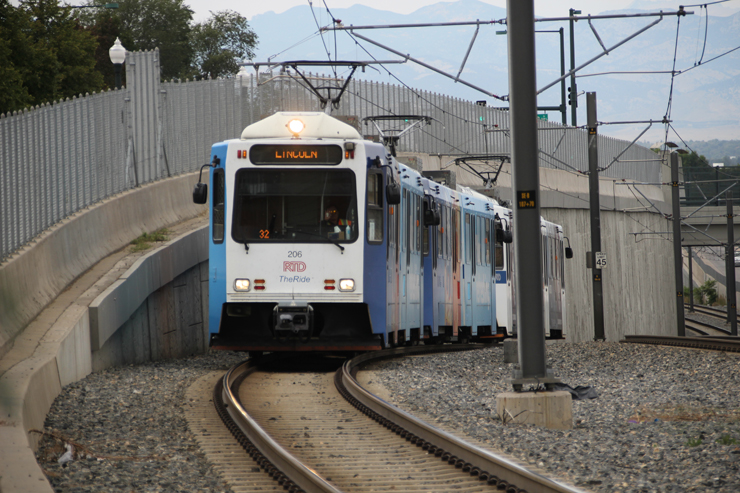 Denver_Light_Rail_Lassen