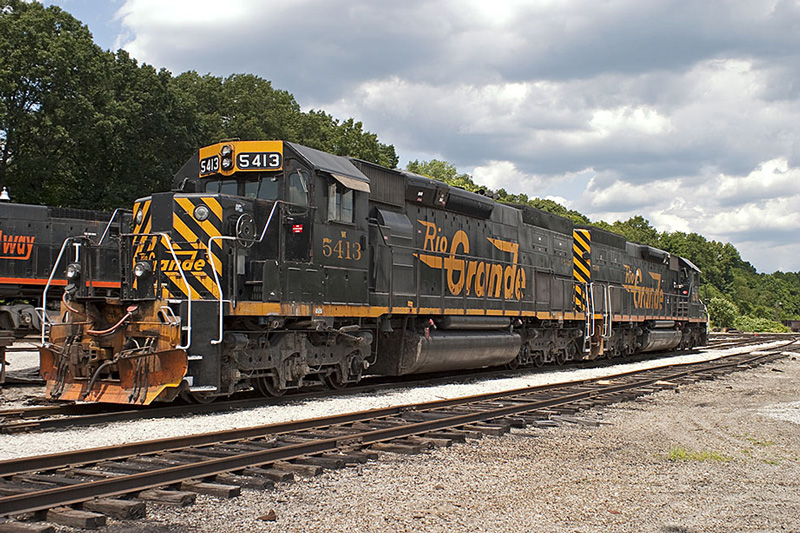 ex-DRG&W SD40T-2s 5413 and 5391