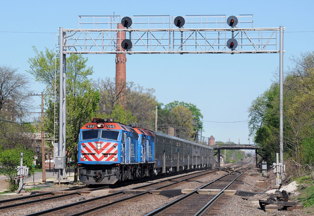 Metra Schmidt