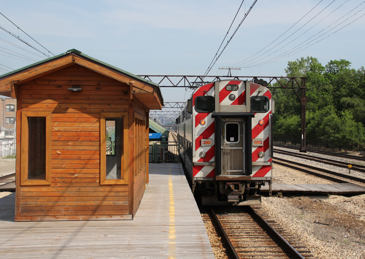 Metra_Electric_Lassen