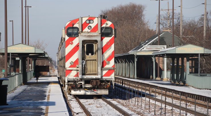 Metra_EvanstonCentral_Lassen