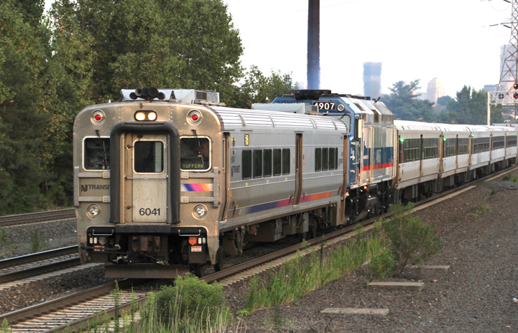 MetroNorth_NJT_Lassen