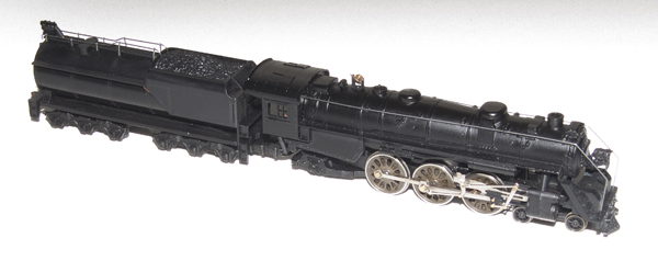 Model Power HO scale 4-6-2 Pacific steam locomotive