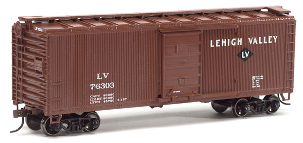 40-foot double-sheathed boxcar