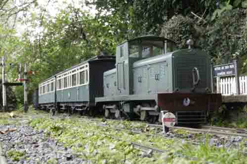 Neil Ramsay's garden railway