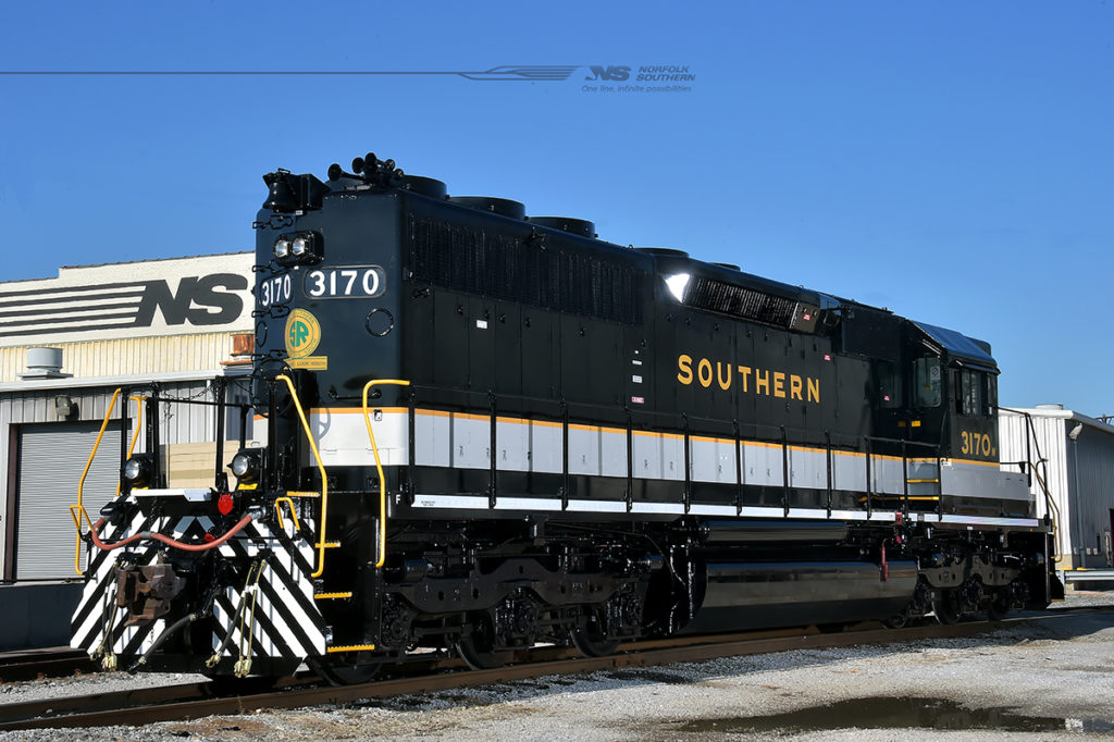 NS unveils Southern heritage SD40 | Trains Magazine