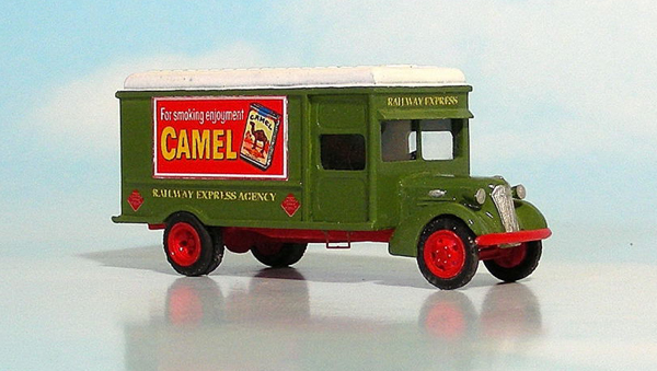 Sylvan Scale Models HO scale 1937 Railway Express Agency delivery truck kit