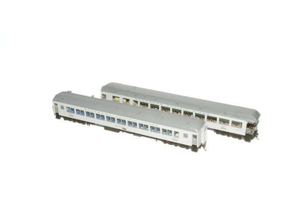 The Coach Yard HO scale Southern Pacific 1930 <i>Daylight</i> passenger cars” width=”600″ height=”402″></a></div>
<div class=