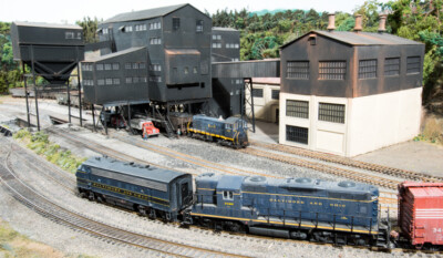 Video: The HO scale Baltimore Ohio Pittsburgh Western Sub
