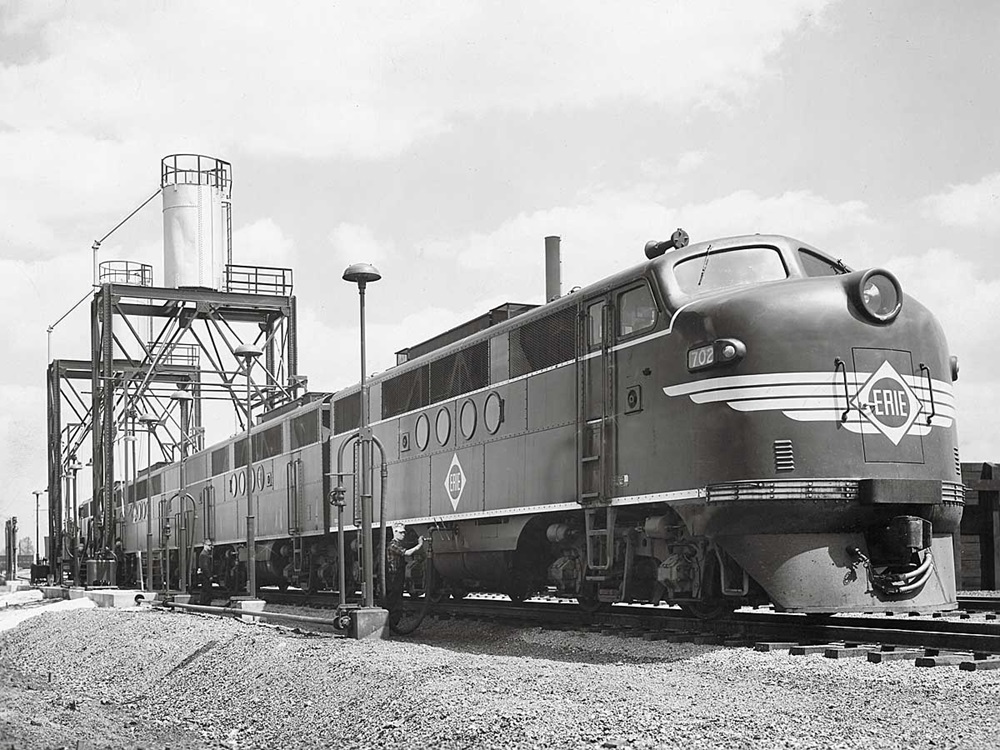 A-B-B-A set of Erie Railroad FTs