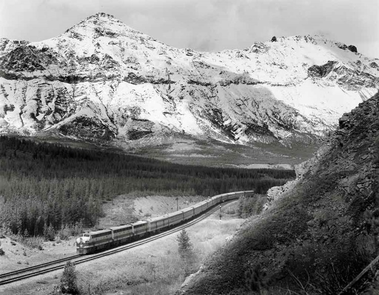 Remembering Great Northern Passenger Trains Trains