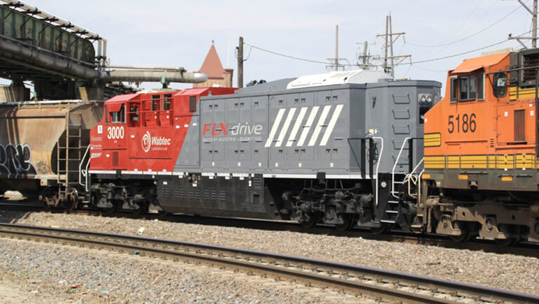 Top 10 Stories of 2022: No. 10, Alternative Energy Locomotives ...