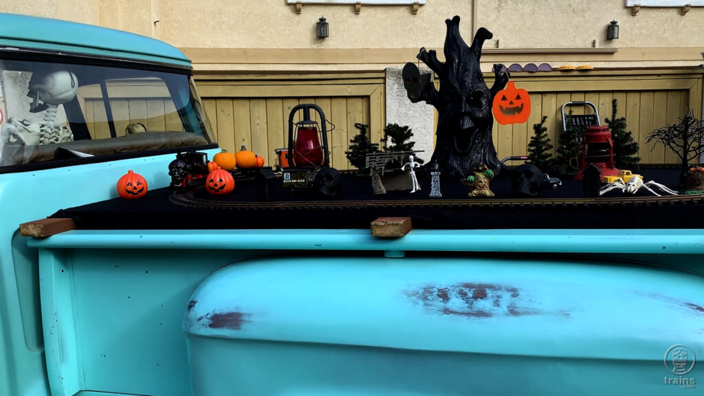 Halloween layout on a pick up truck