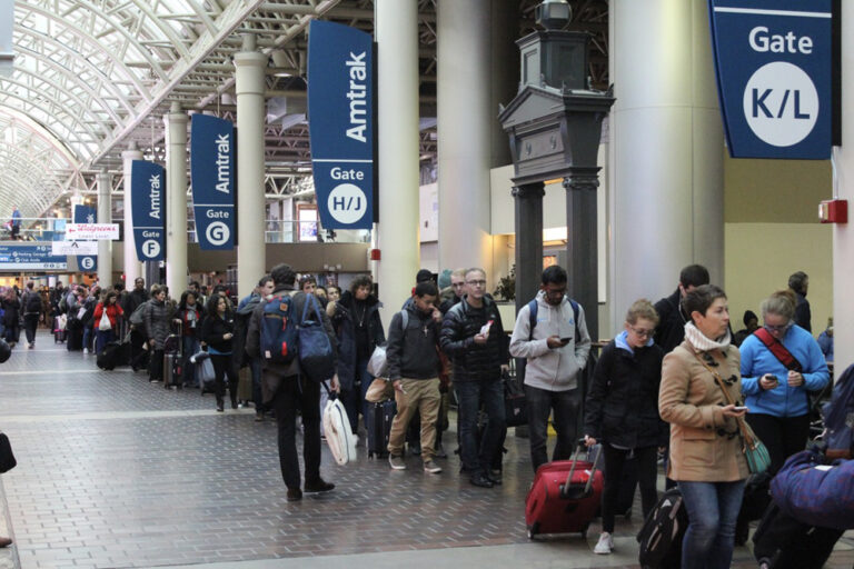 amtrak-seeks-control-of-washington-union-station-trains