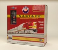 Review: Lionel Super Chief LionChief Santa Fe toy train set - Trains