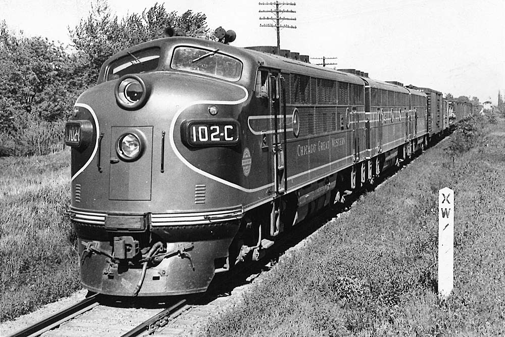 https://www.trains.com/wp-content/uploads/2022/01/CTR-CGW-102C-Elmhurst.jpg