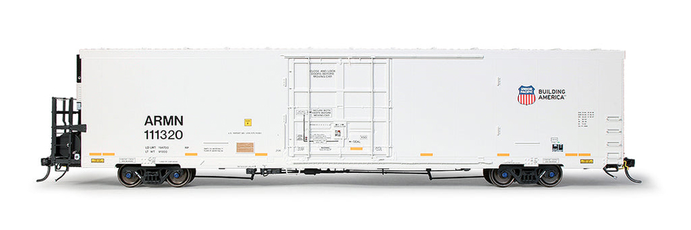 hoto of HO scale modern mechanical refrigerator car painted white with black, yellow, red, and blue graphics.