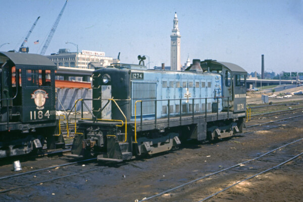 Ten unusual locomotive paint schemes in North America - Trains