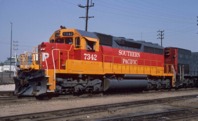 Ten unusual locomotive paint schemes in North America - Trains