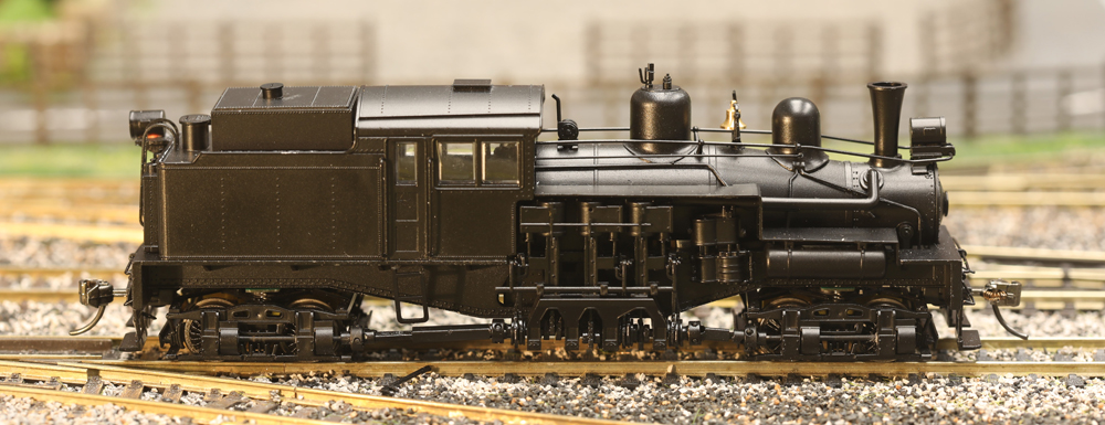 Side view of HO scale Shay geared steam locomotive.