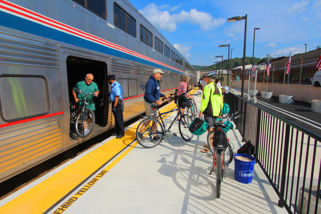 Amtrak adds Capitol Limited bike capacity - Trains