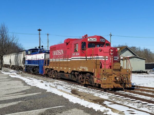 At FRA hearing, railroads and labor stake out their positions on two ...