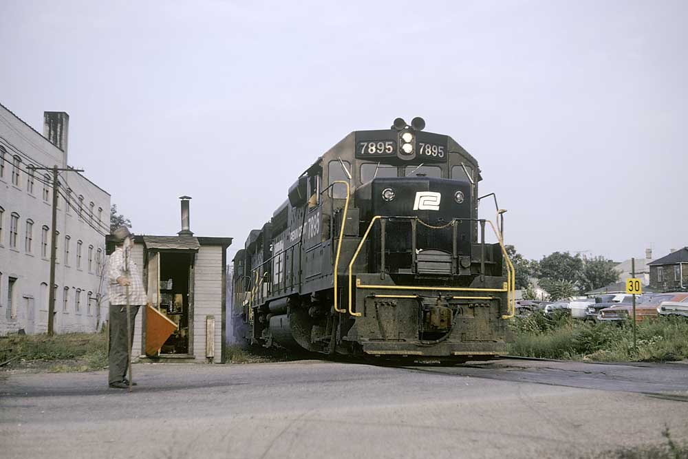 Penn Central Locomotives Remembered Trains