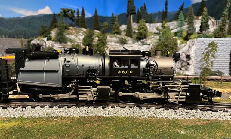 MTH Erie 0-8-8-0 Angus side view